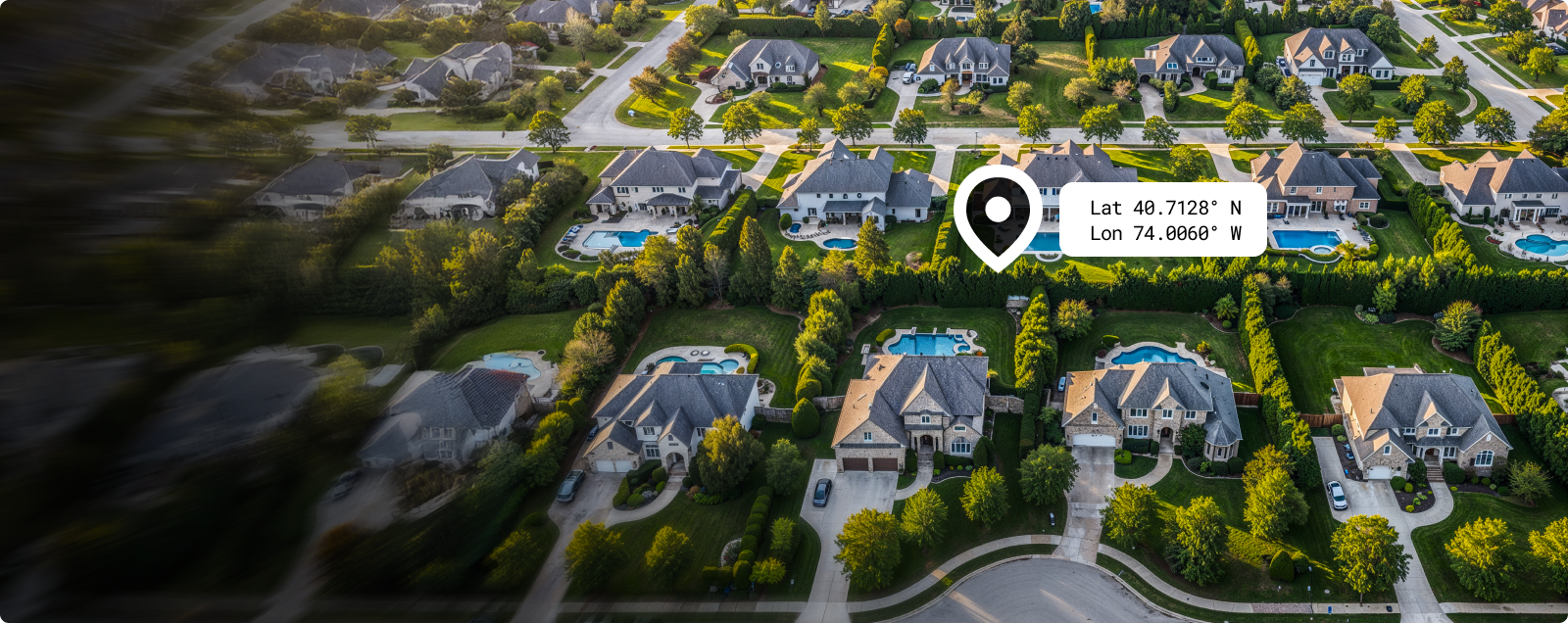 Aerial neighbourhood view with a GPS location pin – Kress EyePilot RTKn positioning and anti-theft tracking