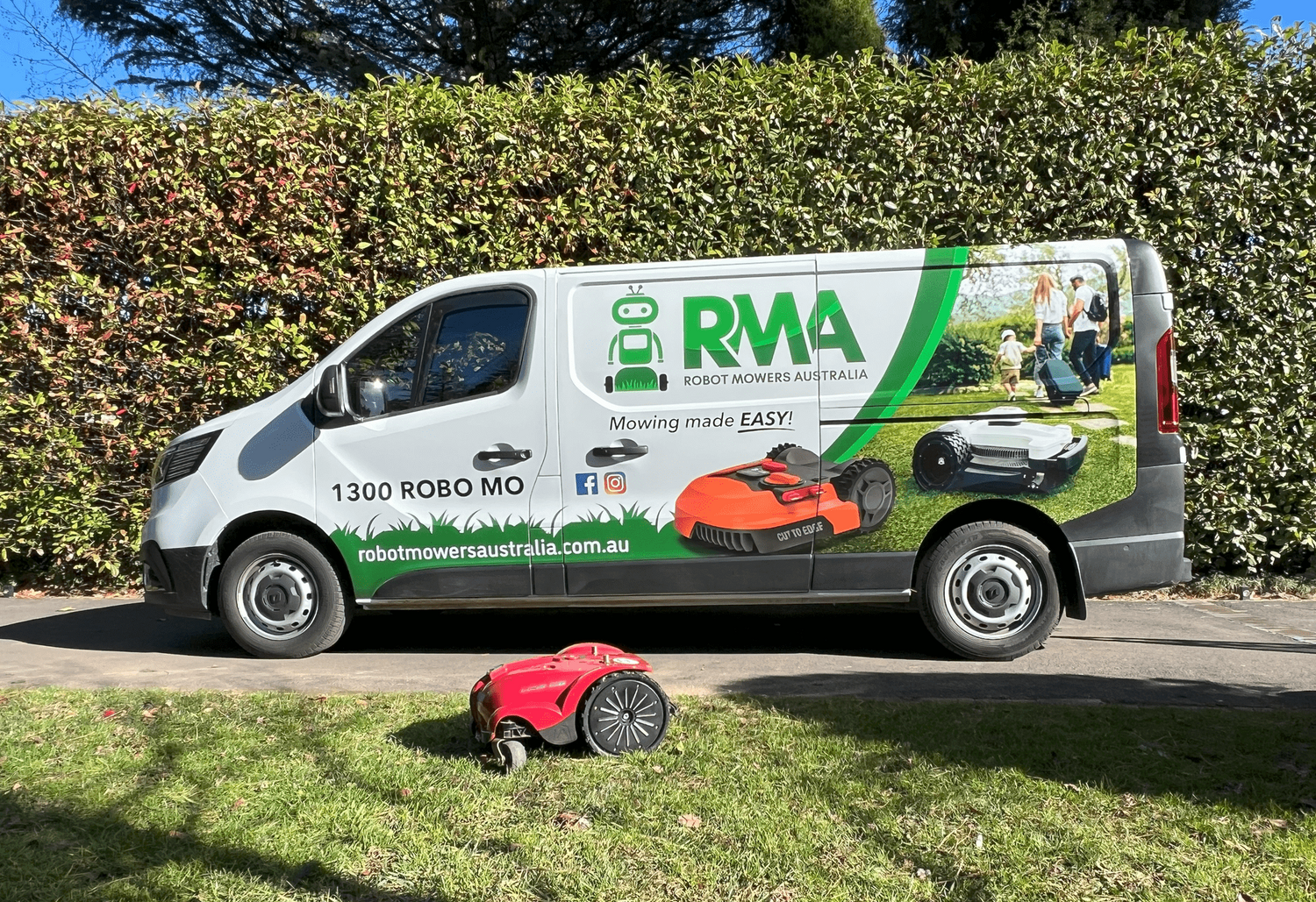 Robot mower mobile service