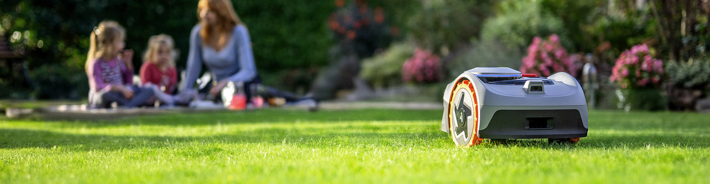 Segway Navimow i105E - 500m² Wireless Robot Lawn Mower