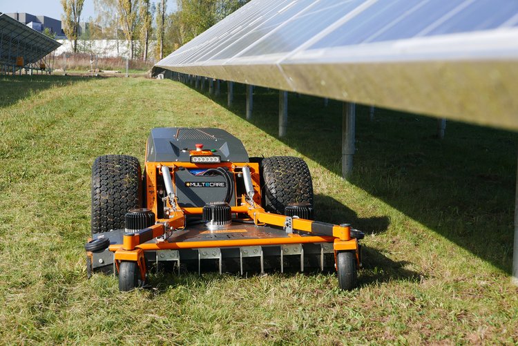 Solar Farm Commercial Mower 